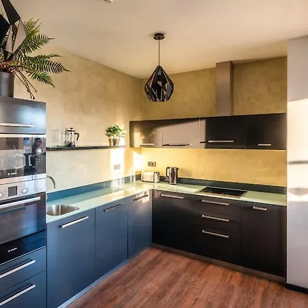 Appartement Tower Old Town Lux 4br & 3bath Terrace